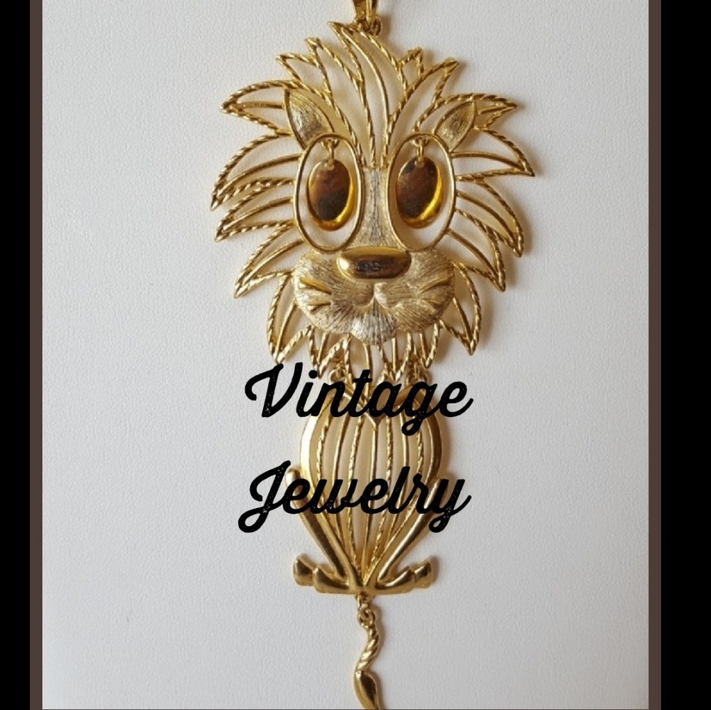 Gorgeous Vintage Alan Lion Pendant 22" Necklace